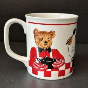 Curzon Teddy Bear Chef/Cook Mug/Cup 8oz red/white design all over CLEAN